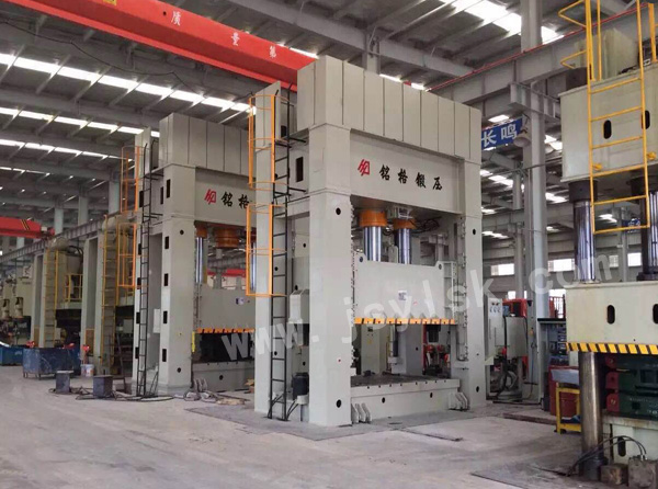 yl27系列框架(jià)式(shì)液壓(yā)機