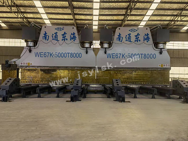 we67k-5000/8000雙機聯動折彎機(jī)
